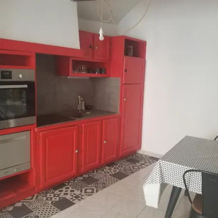 Maison De Village Proche De L'etang Et De La 펜션 마르세이앙