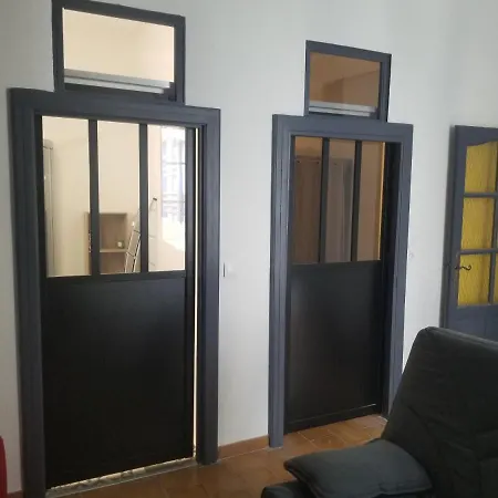 펜션 Maison De Village Proche De L'etang Et De La *