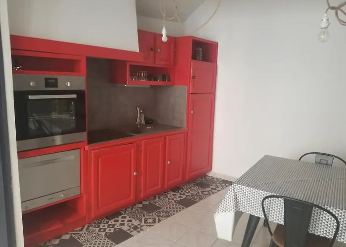 Maison De Village Proche De L'etang Et De La Tatil Evi Marseillan (Herault)